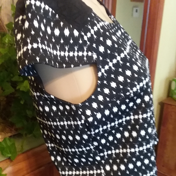 JESSICA SIMPSON Crop Top sz M - Picture 5 of 8